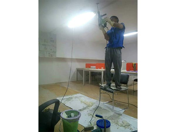 地下室頂板漏水，注漿防水施工